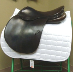 Aiken Tack Exchange - $275.00 SPECIAL OFFER!! Barnsby Raven Dressage  Saddle, 17 Seat, Extra Narrow Tree, Foam Panels Click here to go to the  website for more pics & info